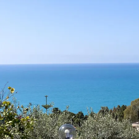 Holiday home Vista Mare Con Piscina, Giardino E Parcheggio Privato *