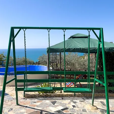 Vista Mare Con Piscina, Giardino E Parcheggio Privato Ferienhaus
