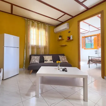 Vista Mare Con Piscina, Giardino E Parcheggio Privato Licata