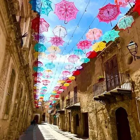 Vista Mare Con Piscina, Giardino E Parcheggio Privato Ferienhaus *